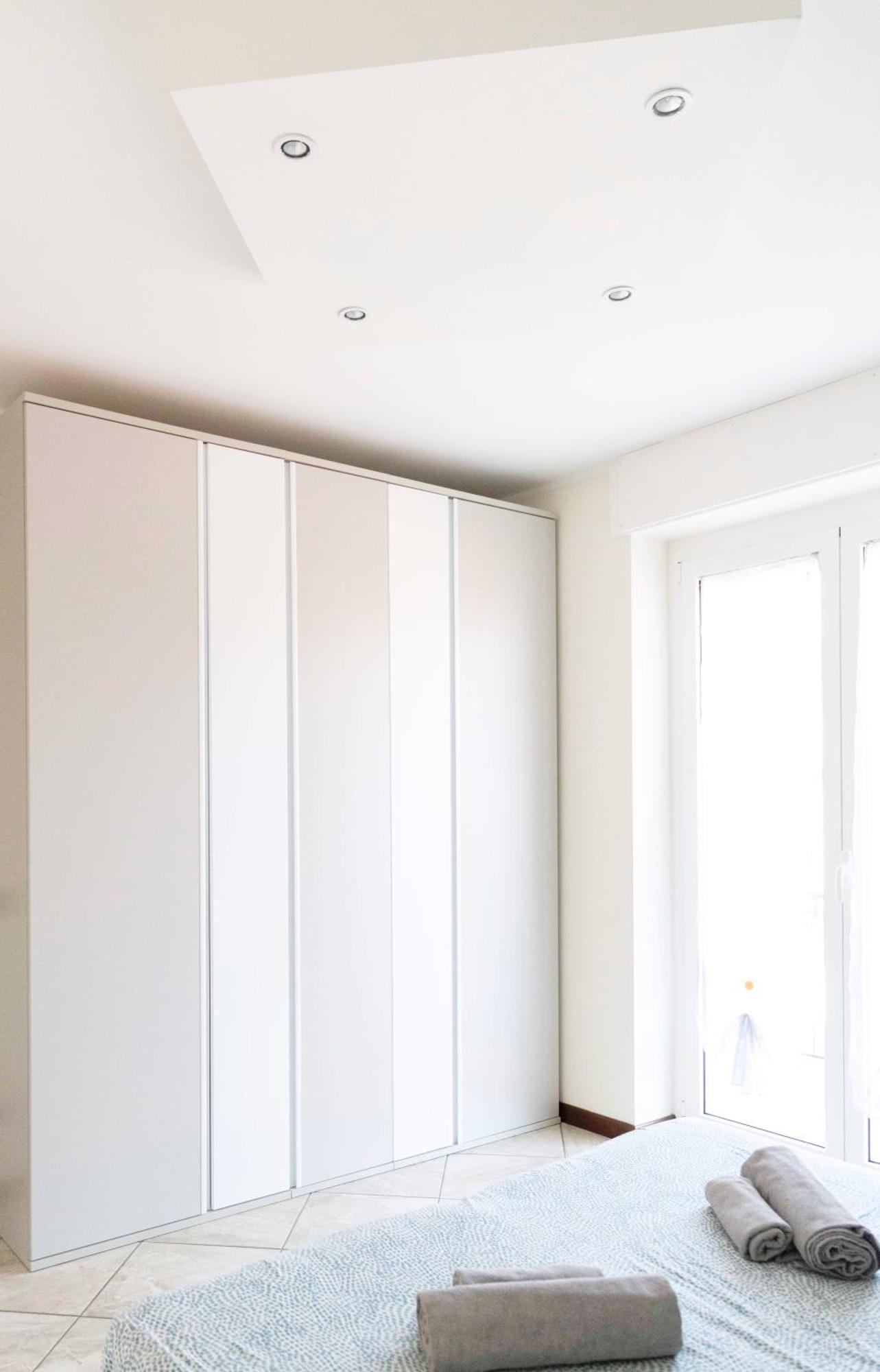 Blue Lake Arona - Cozy Apartment In City Center Екстер'єр фото